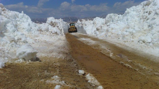 Manavgat, Akseki ve Gündoğmuş’un karla kaplı yayla yolları açıldı.