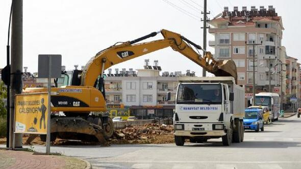 Manavgata Belediyesi Barbaros Caddesi Kentsel Çevre Düzenleme projesinin startını verdi