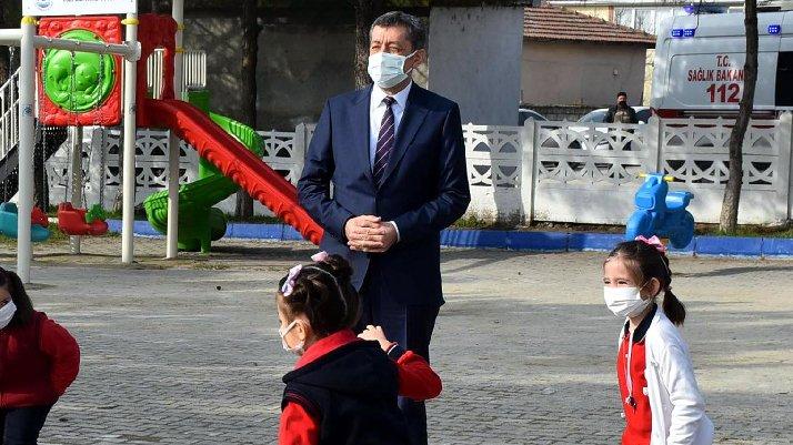  Milli Eğitim Bakanı Ziya Selçuk’tan yüz yüze eğitimle ilgili yeni açıklama