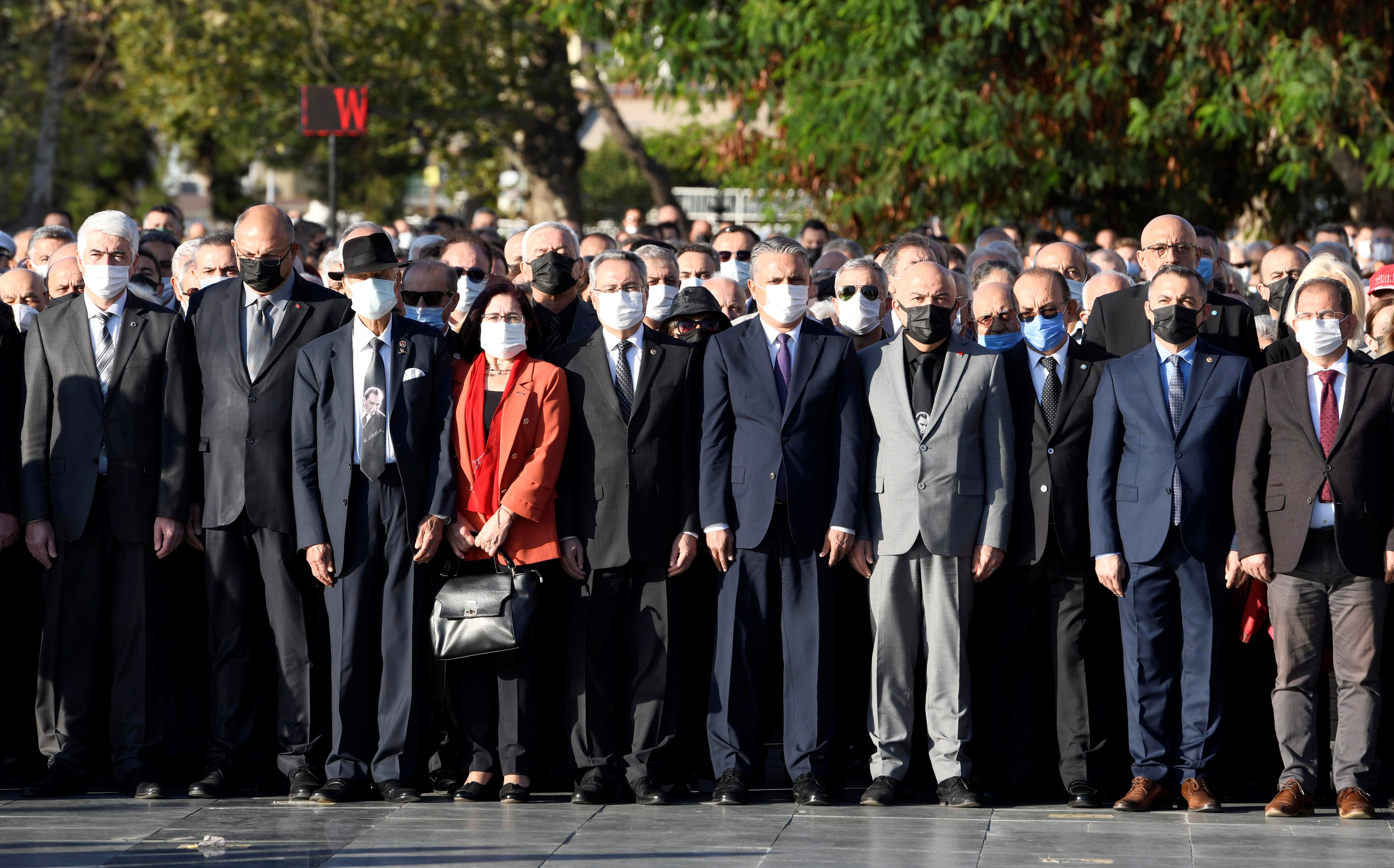 Muratpaşa’da 10 Kasım anması