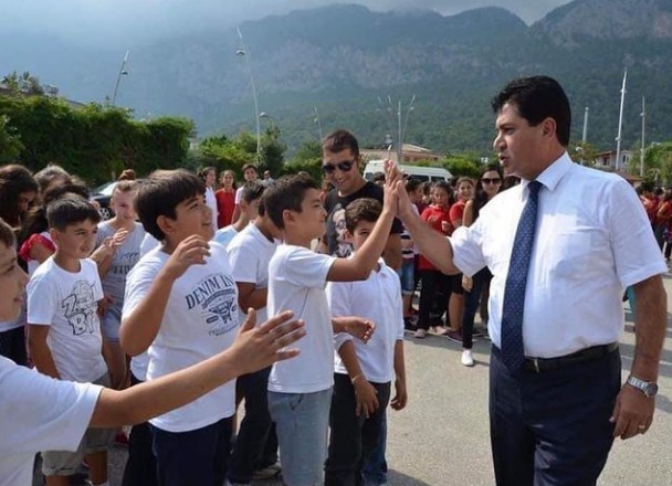 MUSTAFA GÜL'DEN DÜNYA ÇOCUK HAKLARI GÜNÜ KUTLAMASI