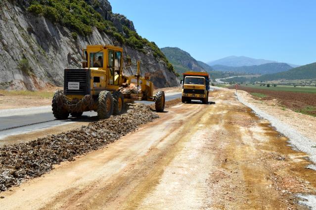 Naldöken yolu bakıma alındı