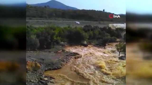 Patlayan sulama borusu tarım alanlarını sular içinde bıraktı