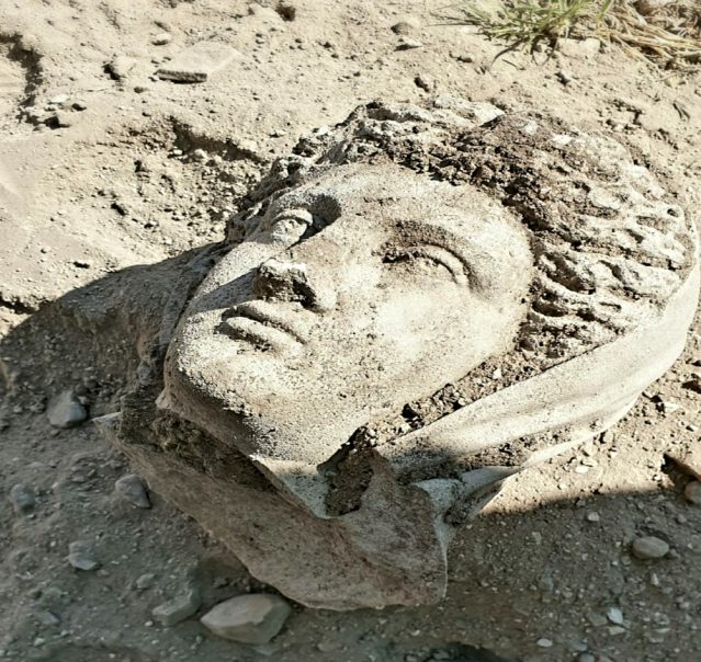 Perge Antik Kenti'nde kadın heykeli bulundu