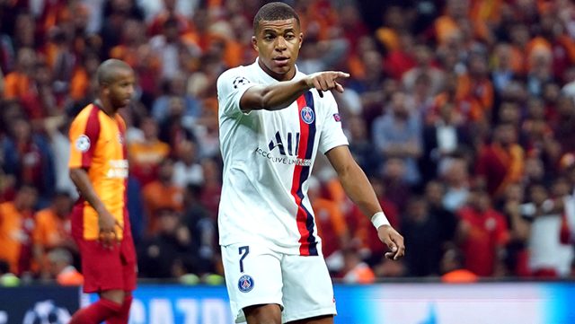 PSG, Mbappe'ye haftalık 600 bin sterlinlik yeni sözleşme önerecek