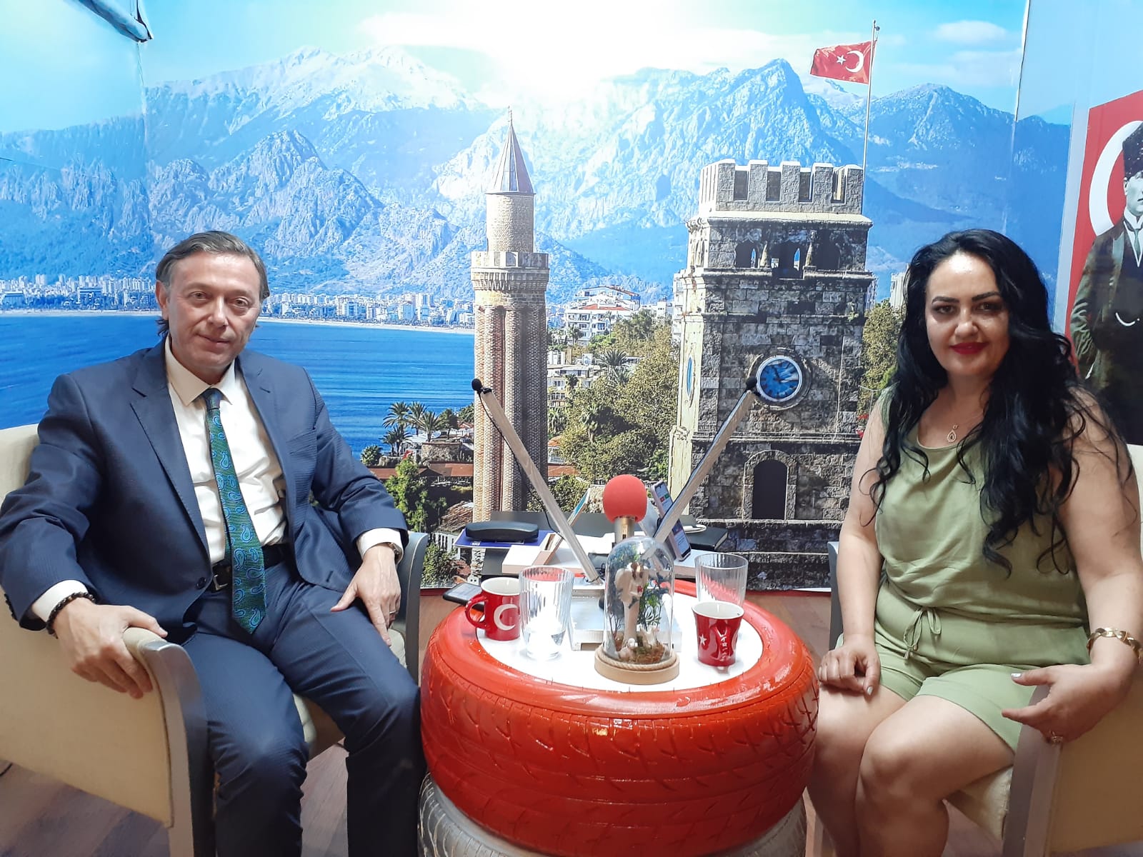 RENKLİ SİMALARDA GÜL GÜLTEKİN’İN KONUĞU EMRULLAH TAYFUN ÇAVDAR OLDU