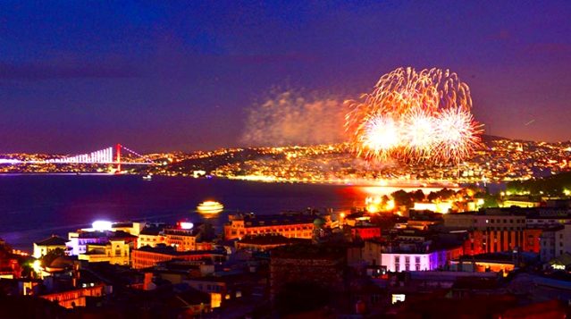 Sakarya'da yaşanan olaylar sonrası İstanbul'da bir ilçede havai fişek yasaklandı!