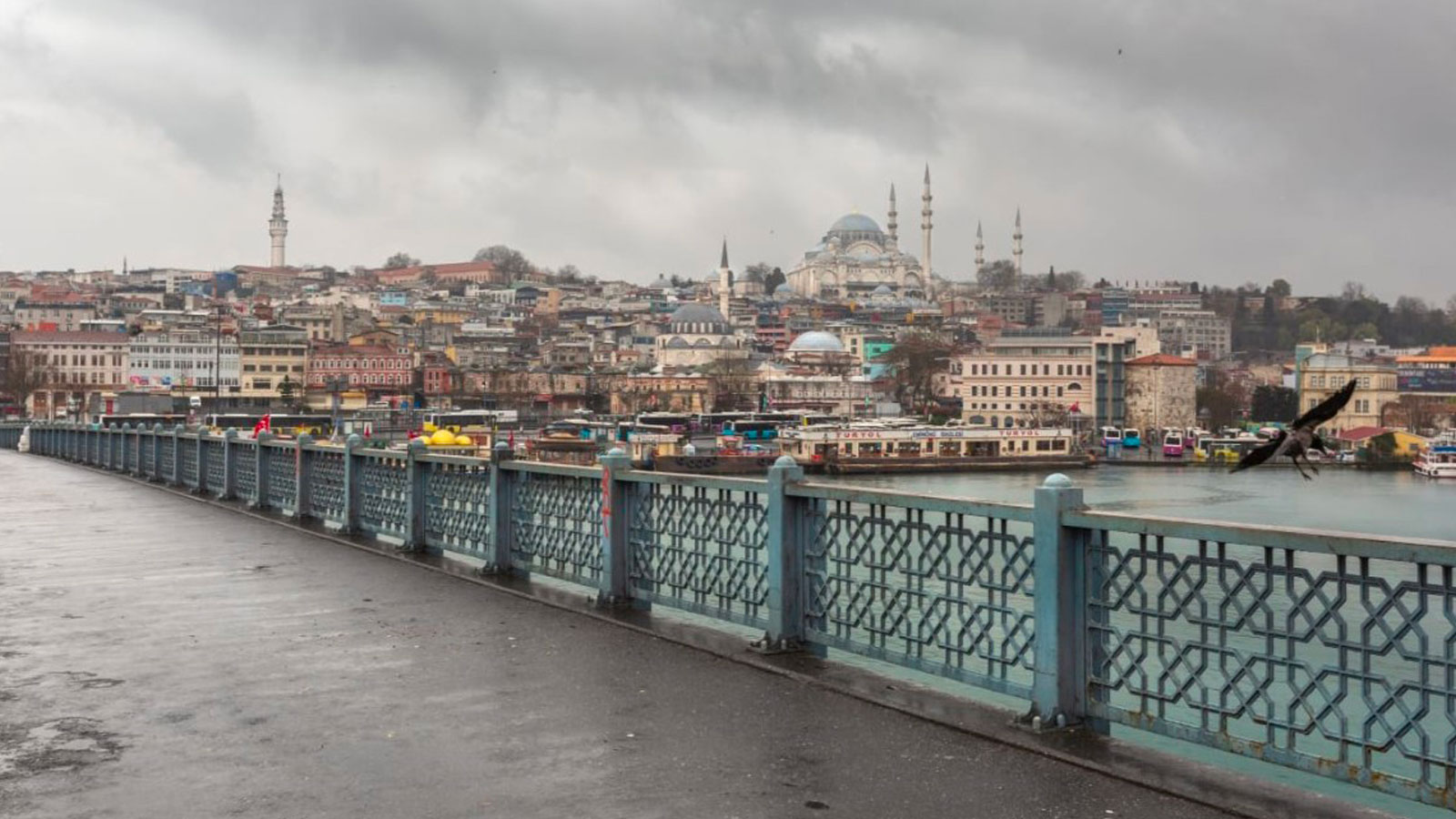 Salgının seyrine göre İstanbul'da sokağa çıkma yasağı ilan edilebilir
