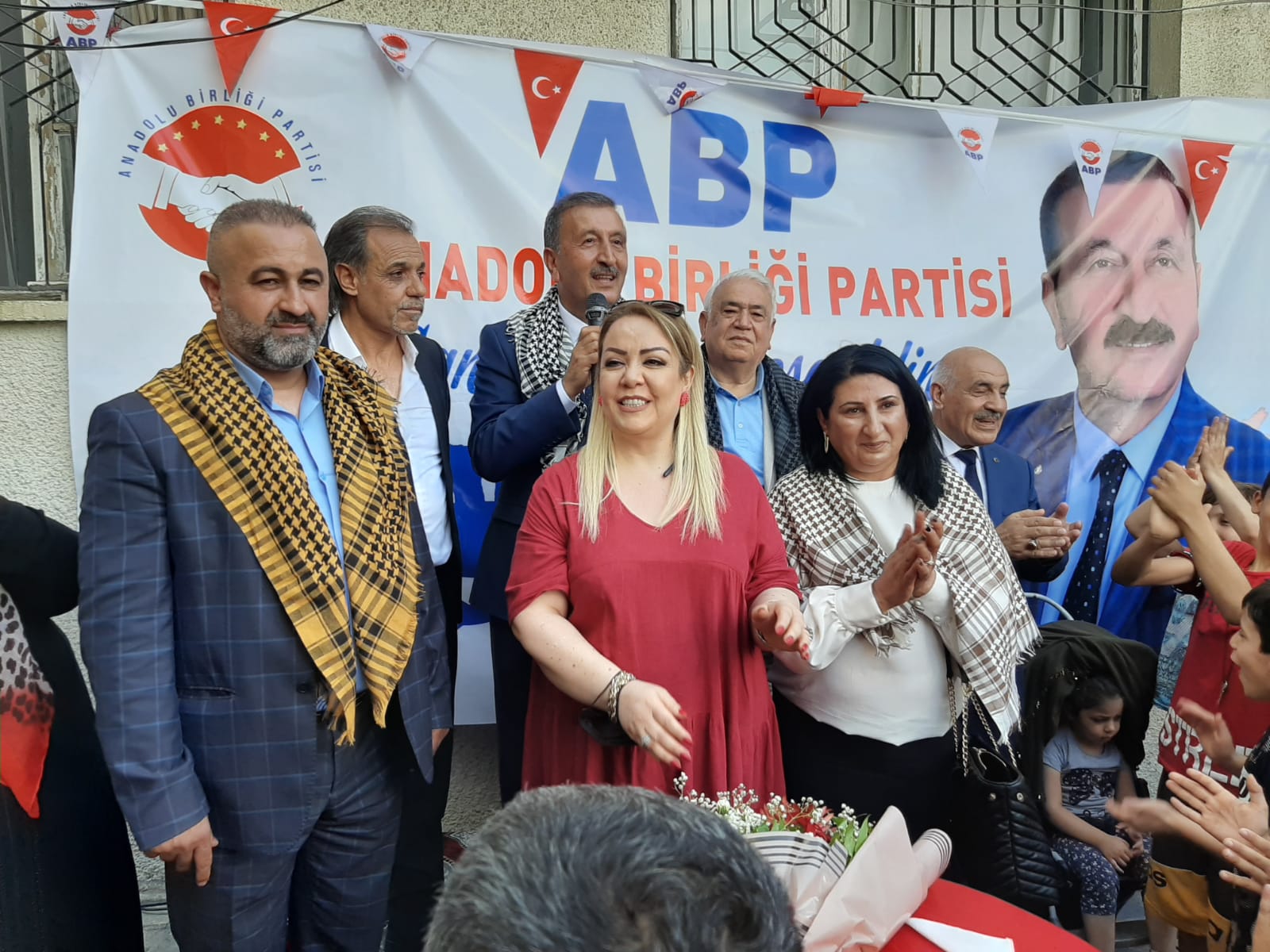 Şanlıurfa'da Anadolu Birliği Partisi Coşkusu