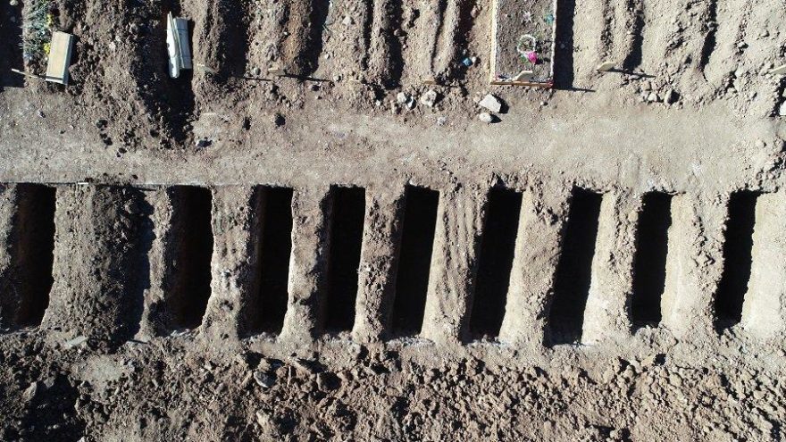 Sivas’ta 2 bin mezar kazıldı