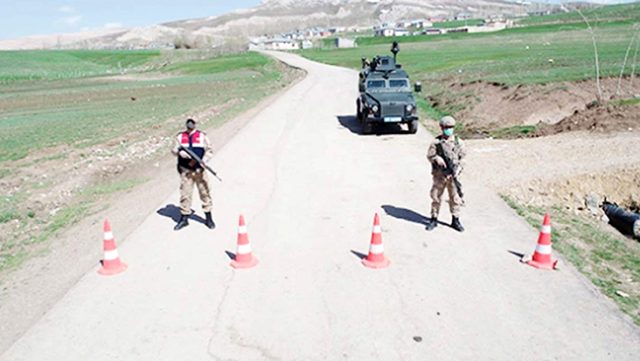 Son Dakika: PKK'nın Vefa Sosyal Destek ekibine saldırmasıyla ilgili 38 kişi gözaltına alındı