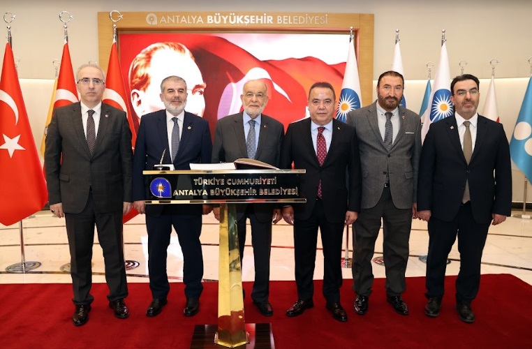 SP GENEL BAŞKANI TEMEL KARAMOLLAOĞLU BAŞKAN MUHİTTİN BÖCEK’İ ZİYARET ETTİ