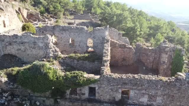 Syedra Antik Kenti ziyaretçilerini tarihi yolculuğa çıkarıyor