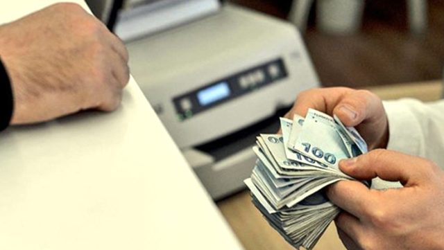 Türk bankacılık devinde skandal olay! Müşterilerin kredi kayıt bilgilerini sattılar