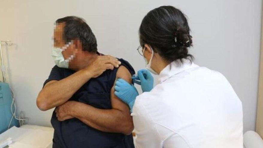 Türkiye'de de denenen covid_19 aşısında 1 Gönüllü öldü!