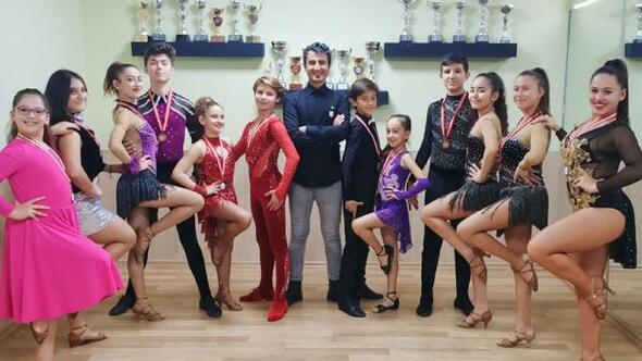 Türkiye'nin ilk online salsa şampiyonları FHC'den