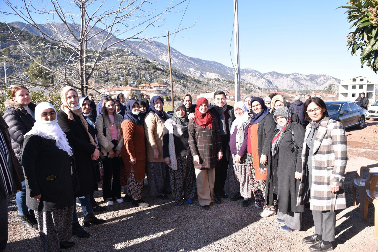 Tütüncü, Döşemealtı ile kucaklaştı