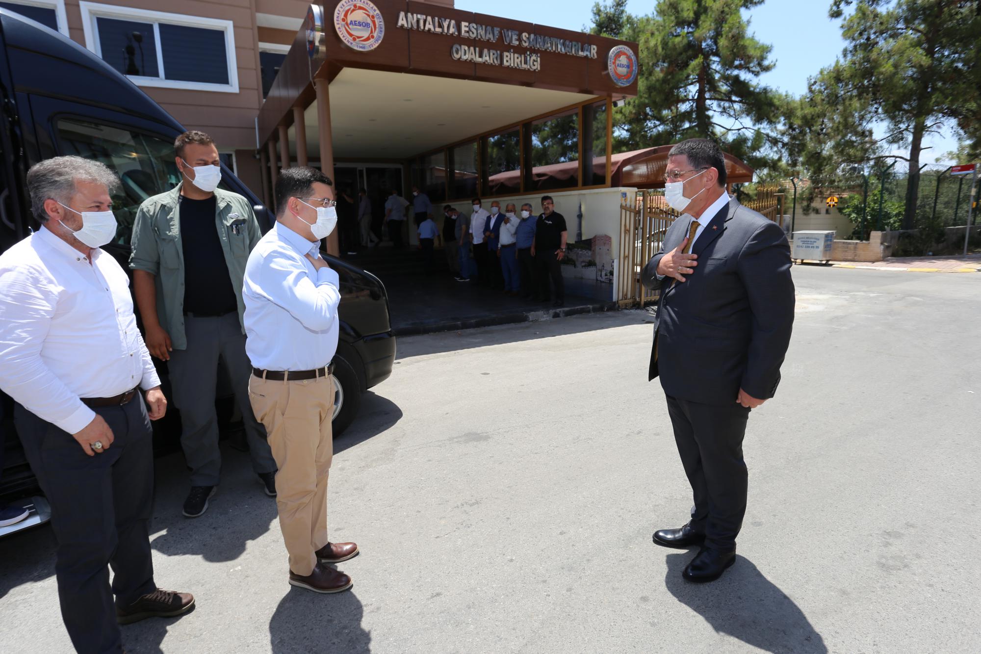 Tütüncü, “Pandemi sürecinde de esnafımızın yanındaydık”