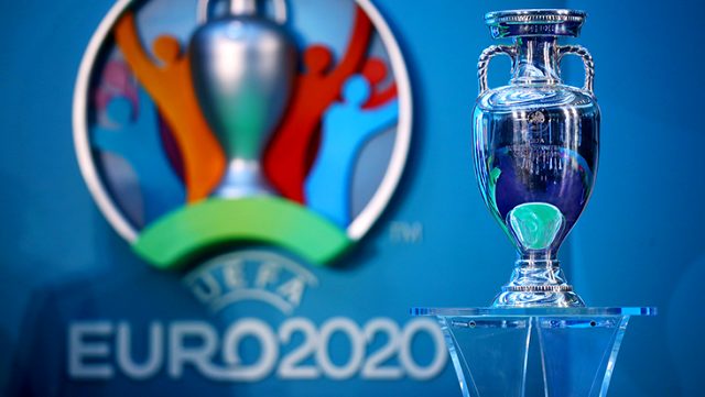 UEFA, EURO 2020'nin play-off maçlarını Eylül ayına erteledi