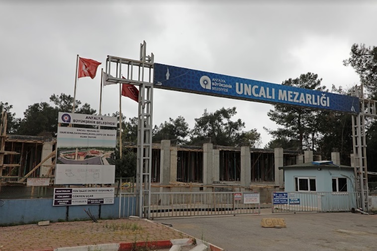 UNCALI MEZARLIĞI YENİLEME ÇALIŞMALARI SÜRÜYOR