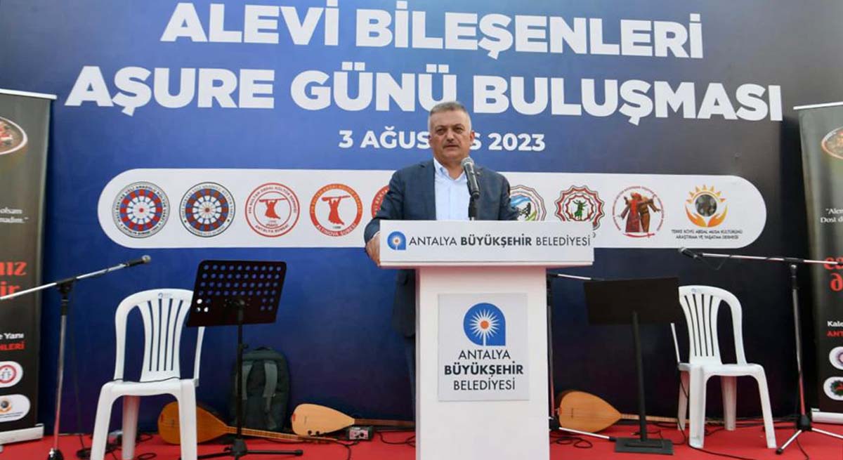 Vali Ersin Yazıcı, Alevi Bileşenleri Aşure Günü Buluşması’na katıldı