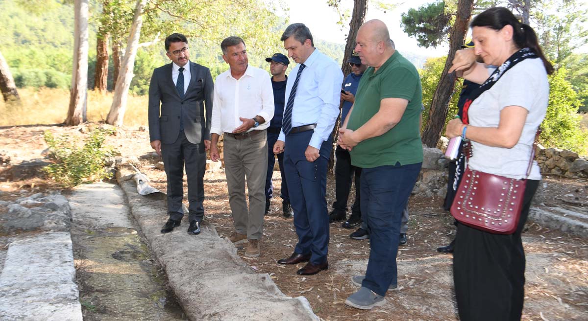 Vali Hulusi Şahin, Kemer’i Ziyaret Etti