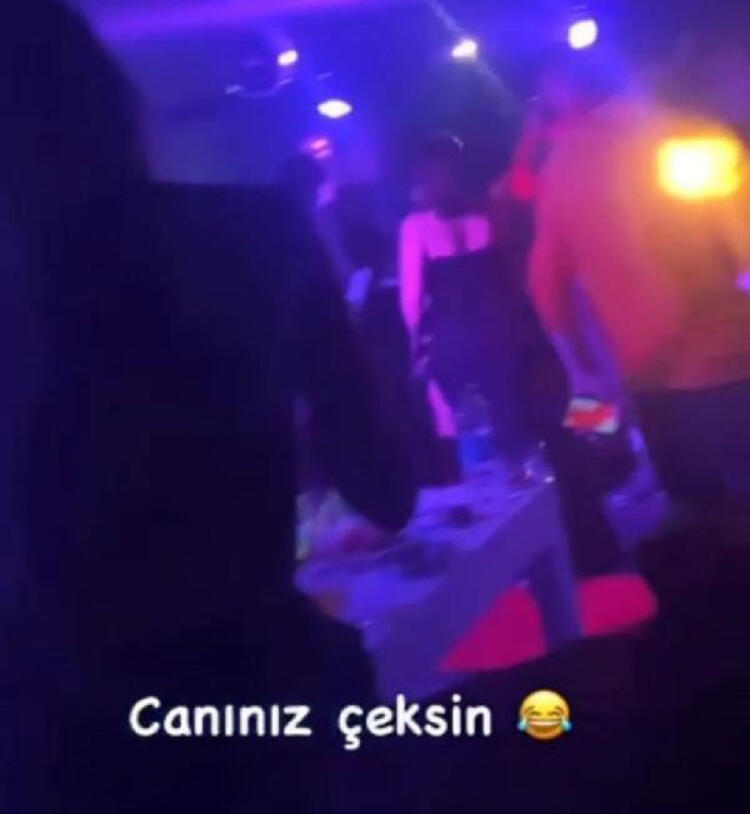 Villada korona partisi! 'Canınız çeksin... Yapıyoruz bu dansı'