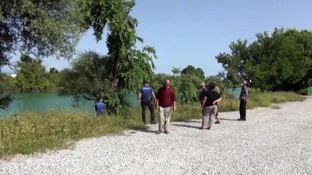 Yüzmek için ırmağa giren lise öğrencisi kayboldu.