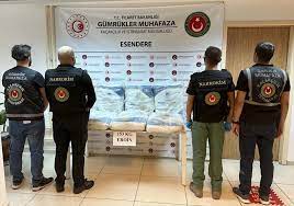 Zehir Tacirlerine Geçit Yok! İran'dan Getirilen 153 Kilogram Eroin Ele Geçirildi