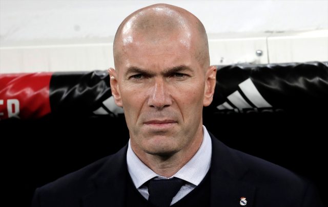 Zinedine Zidane, ailesinin memleketi Cezayir'de 5 yoğun bakım ünitesi yatağı bağışladı