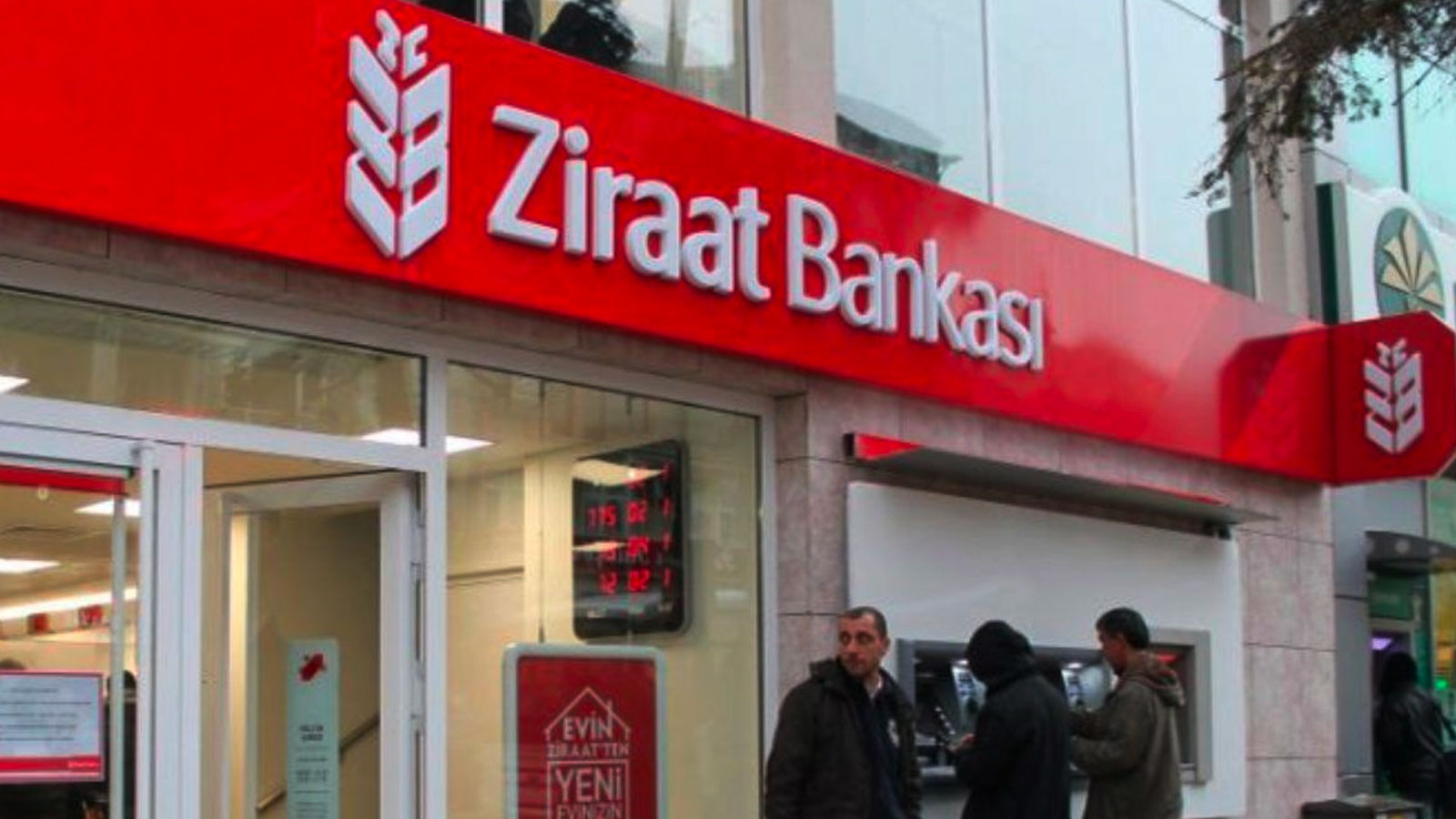 Ziraat Bankası Cihangir'den sonra iki şubede daha Koronavirüs vakası görüldü