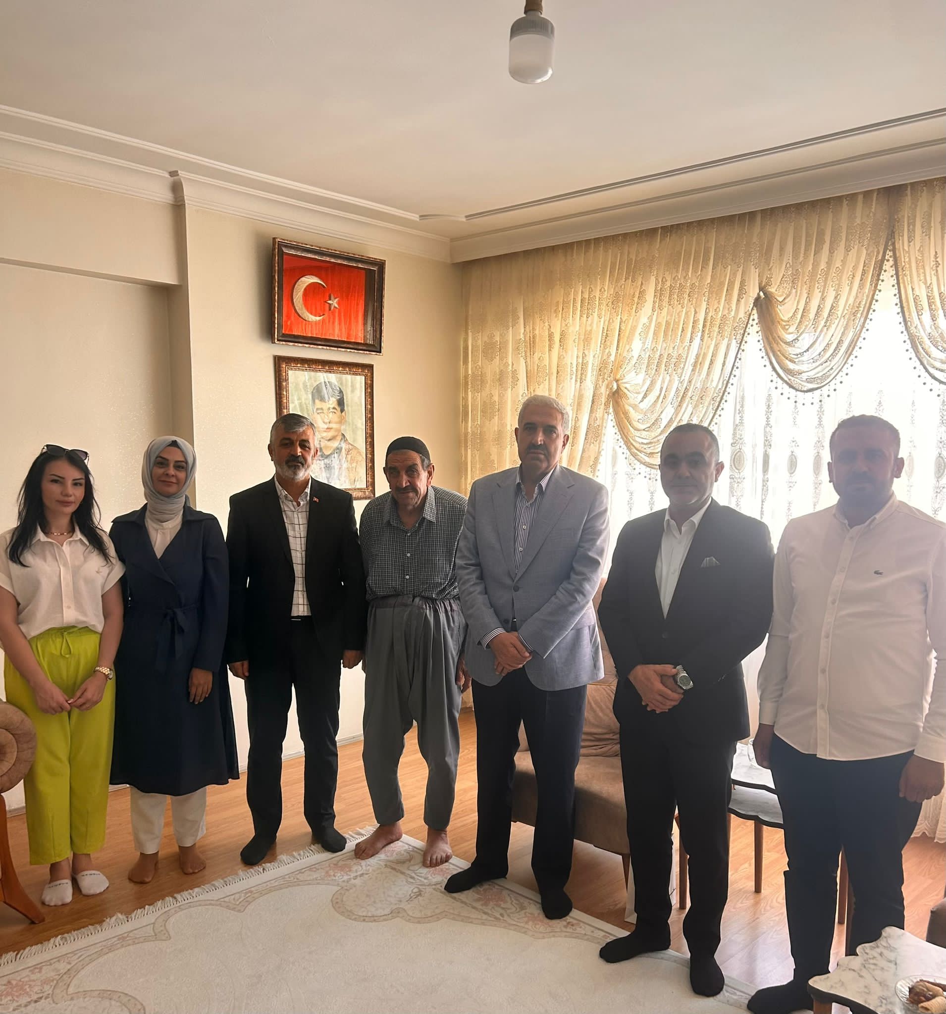 Ak Parti Diyarbakır Teşkilatı'ndan Anlamlı Ziyaret - Görsel 2