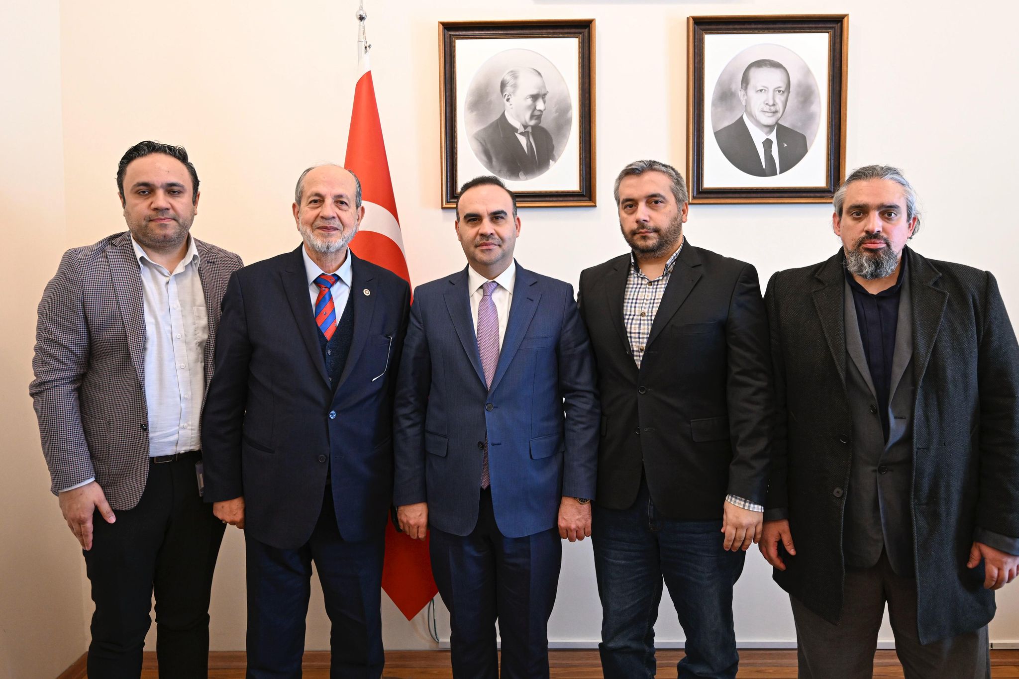 Dizen Motor Savunma Endüstri A.Ş, İstikrar ve Gücün Simgesiyle IDEF 17. Uluslararası Savunma Sanayi Fuarında Boy Gösteriyor - Görsel 3