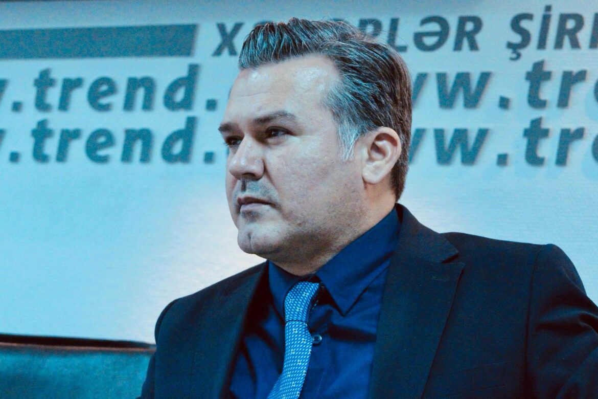 Gazeteci Rufiz Hafızoğlu: 'İslam dünyasının nabzını tutan bir medya yürüyüşü' - Görsel 2