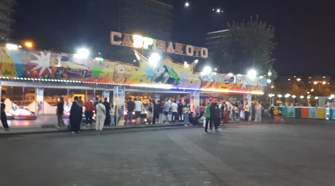 GÜNDÜZ CAYIR CAYIR GECE CIVIL CIVIL - Görsel 3