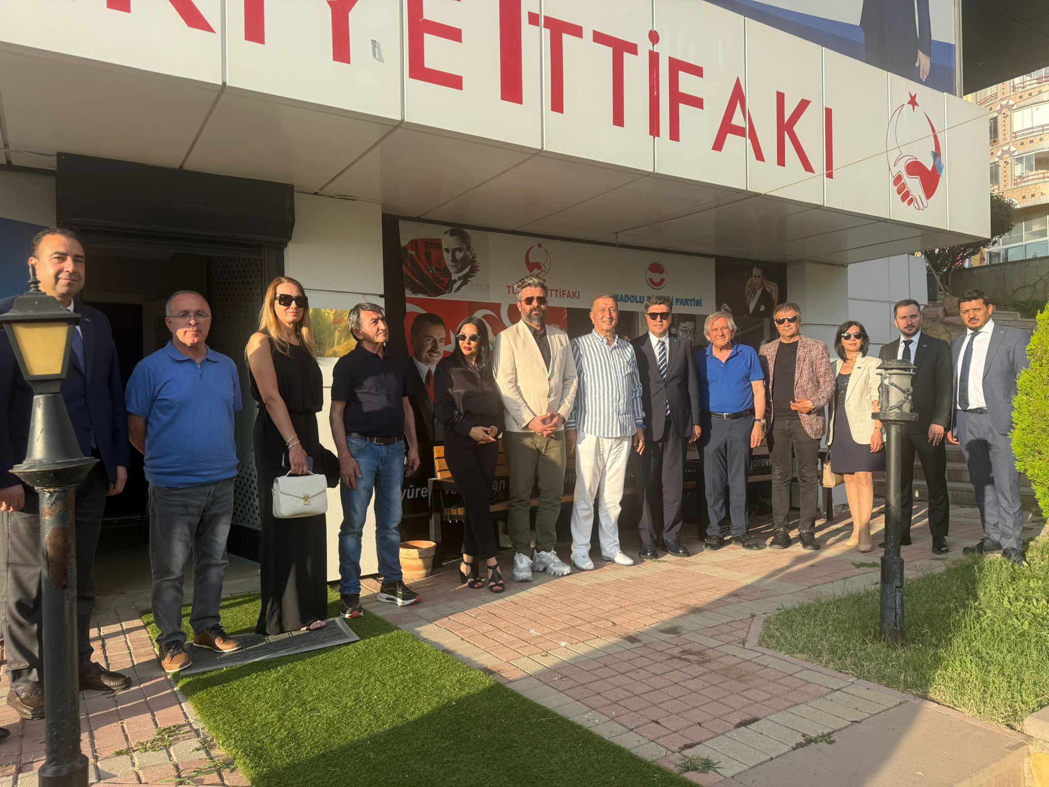 ABP Genel Merkezi’nde Güçlü Buluşma: İş Dünyası, Akademi ve STK Temsilcilerinden Anlamlı Ziyaret - Görsel 4