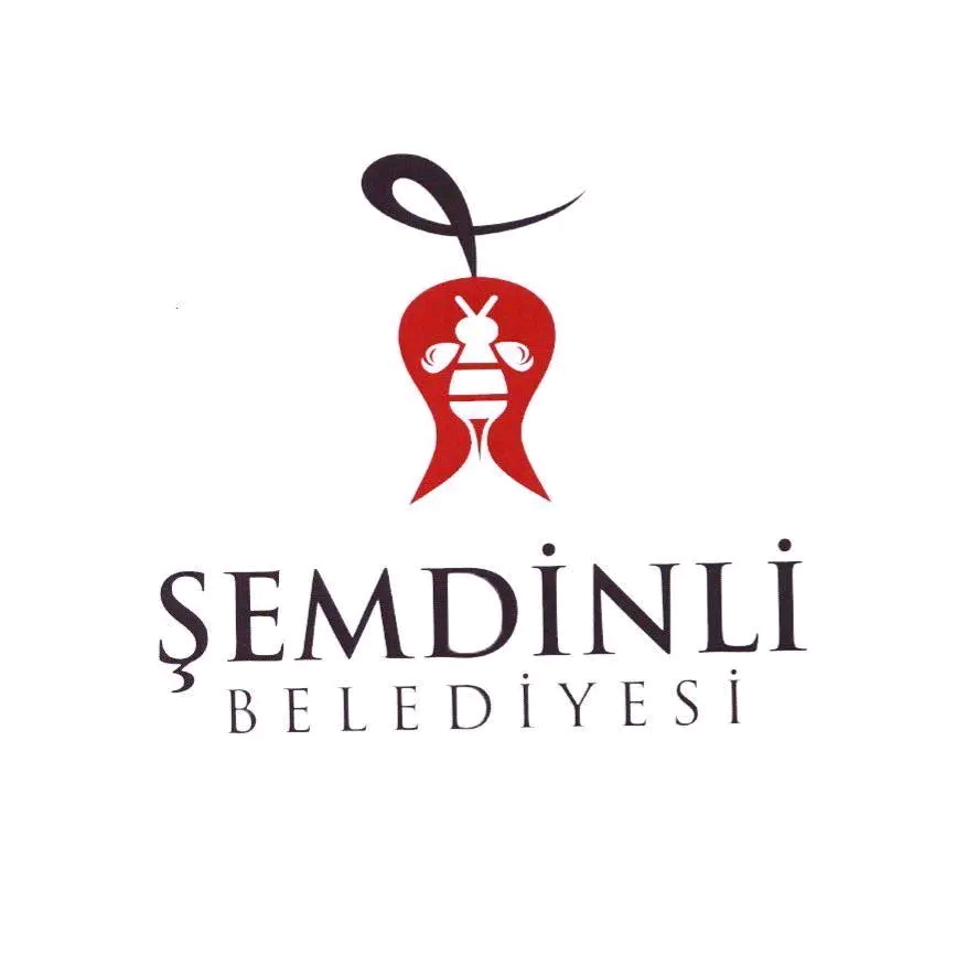 Şemdinli Beşevler Mahallesi’nde 50 Yıllık Altyapı Bekleyişi Asfalt Çalışmasıyla Sona Erdi - Görsel 1