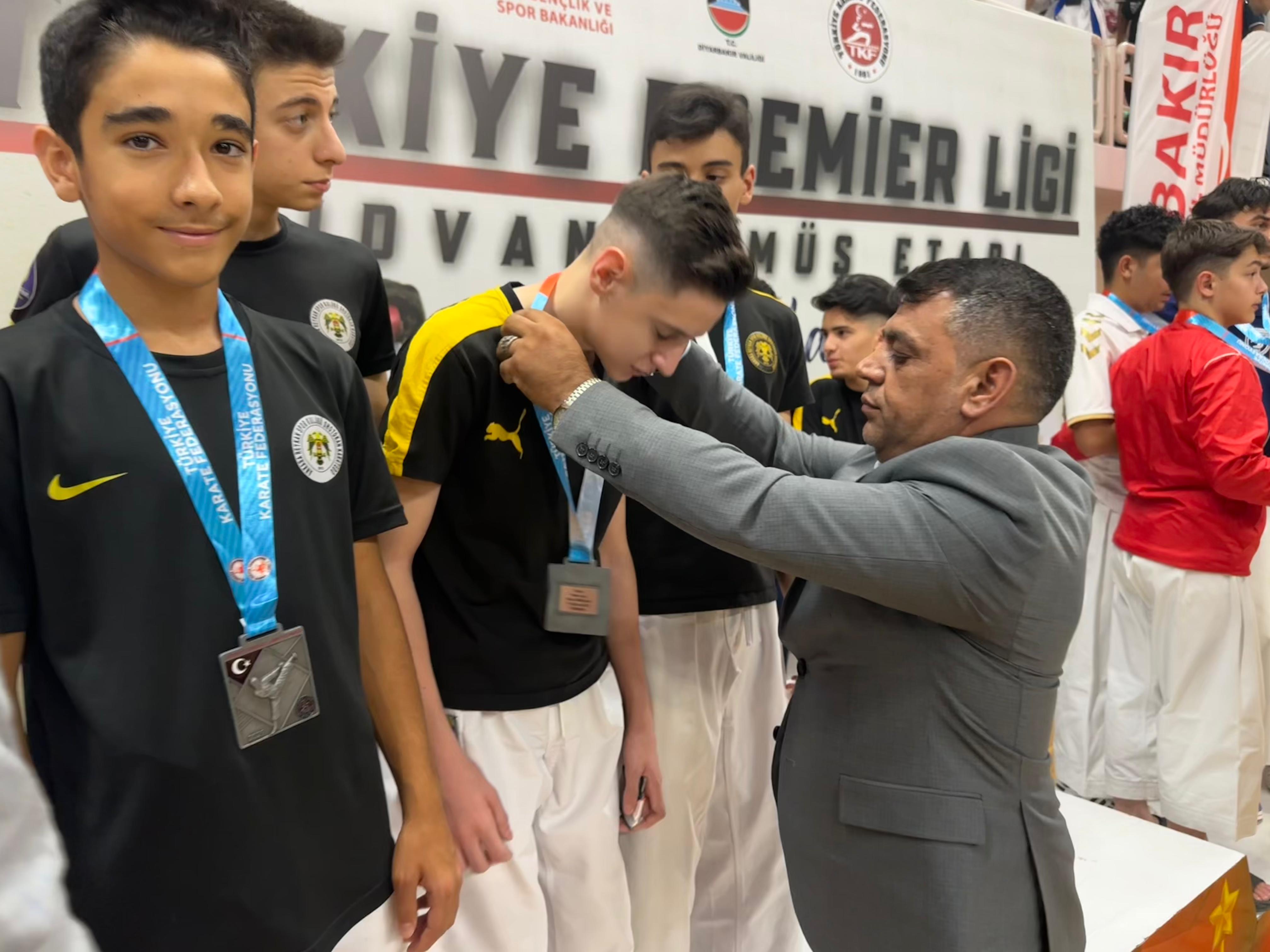 Türkiye Karate Premier Ligi Rıdvan Gümüş Etabı Diyarbakır’da Coşkuyla Başladı - Görsel 7