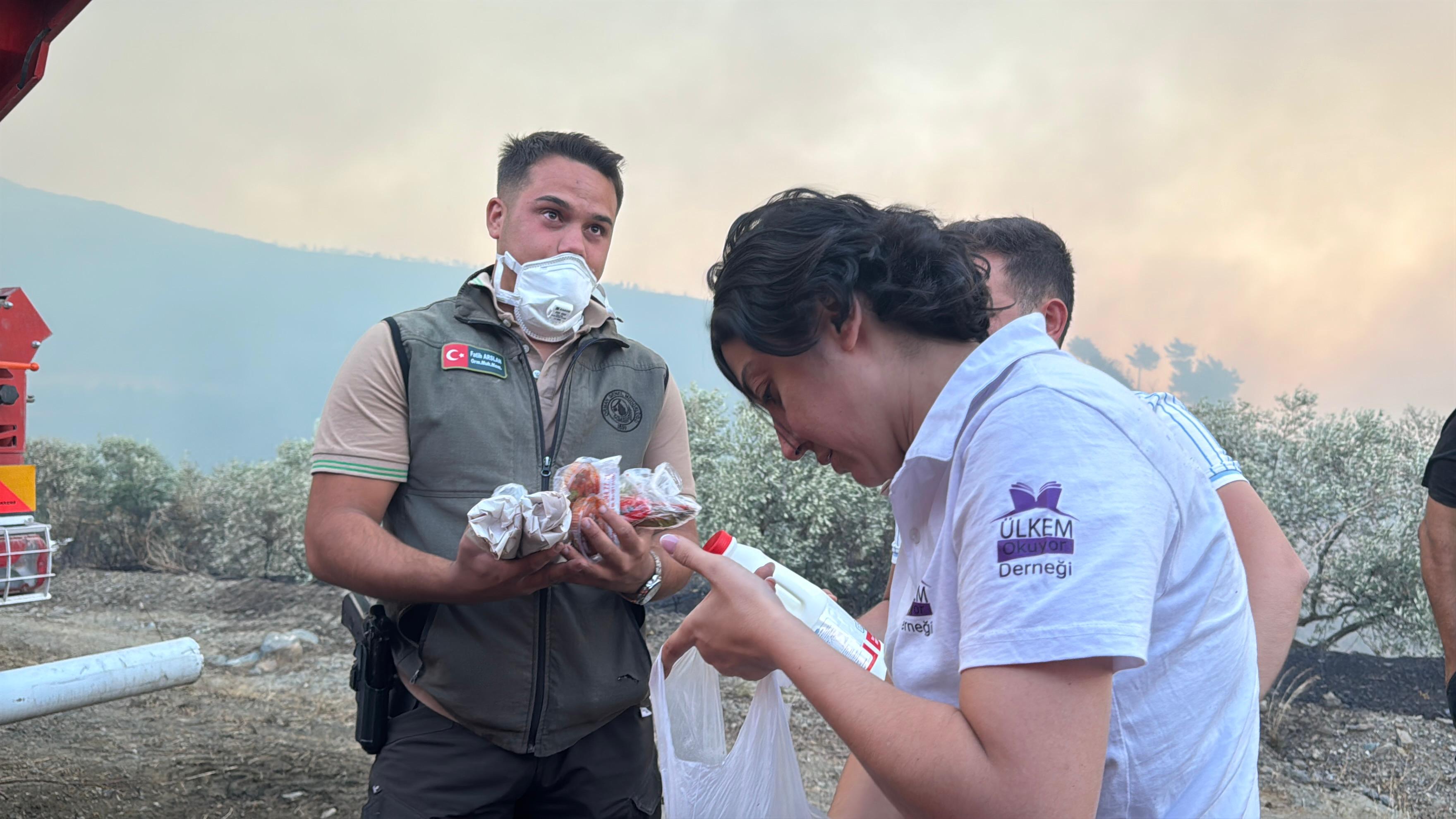 Ülkem Okuyor Derneği’ne Hatay’daki Yangınlardaki Çabaları Nedeniyle Teşekkür Belgesi - Görsel 2