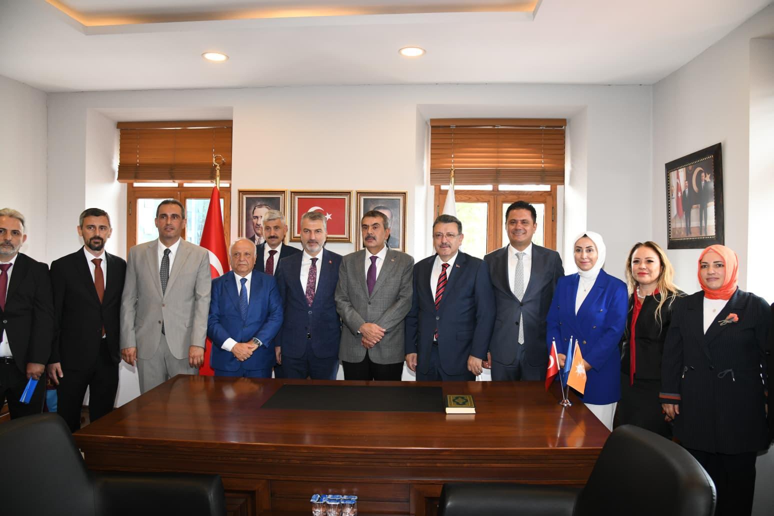 SATKOF BAŞKANI TRABZON'DAN ÖNEMLİ MESAJLAR VERDİ  - Görsel 2