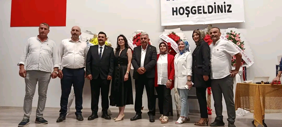 Anahtar Parti Terme İlçe Başkanlığı 1. Olağan Kongresi yoğun katılım ve coşkuyla gerçekleşti - Görsel 8