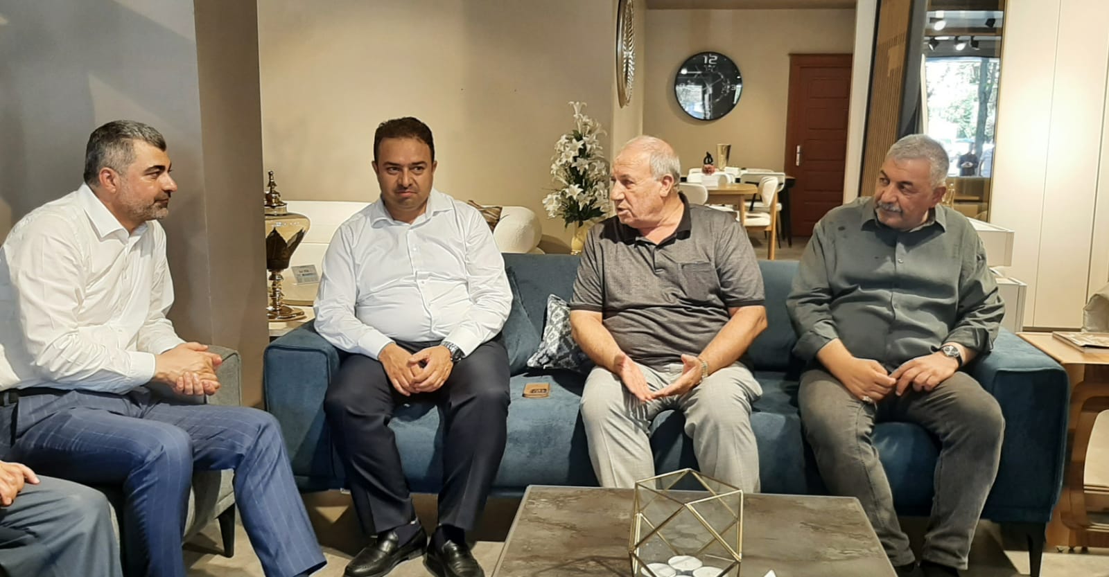 AK PARTİ'DEN DİYARBAKIR'DA TÜRKİYE YÜZYILI BULUŞMALARI - Görsel 2