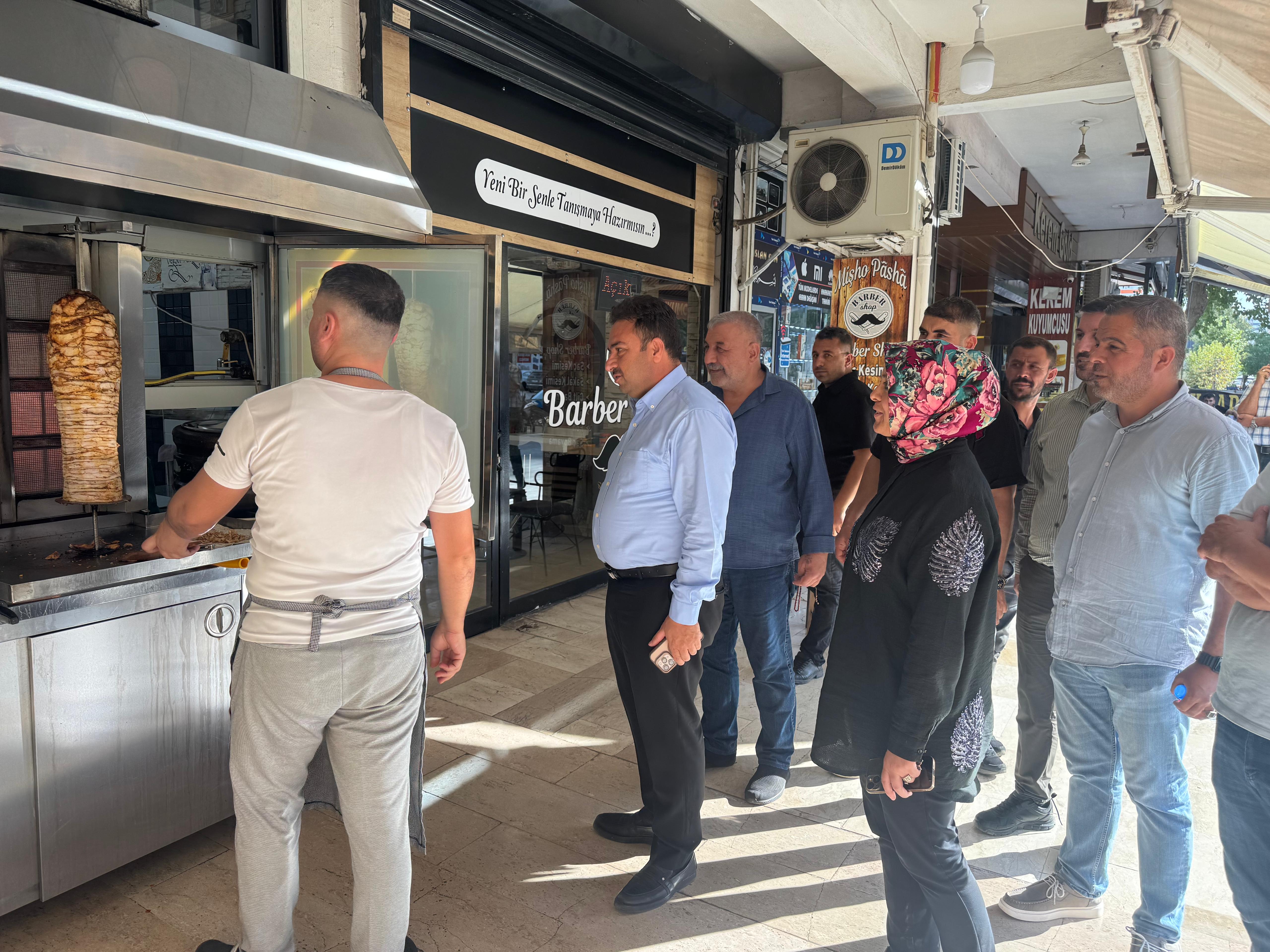 SOKAK SOKAK GEZİP KARDEŞLİK SÜRECİNİ ANLATIYOR - Görsel 7
