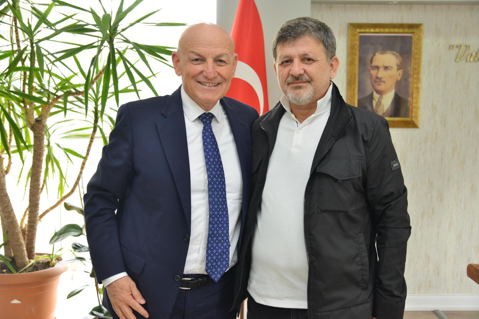 AHMET CEMAL PEKER: TÜRKİYE’DEN DÜNYAYA YÜKSELEN GAZETECİLİK VİZYONU - Görsel 2