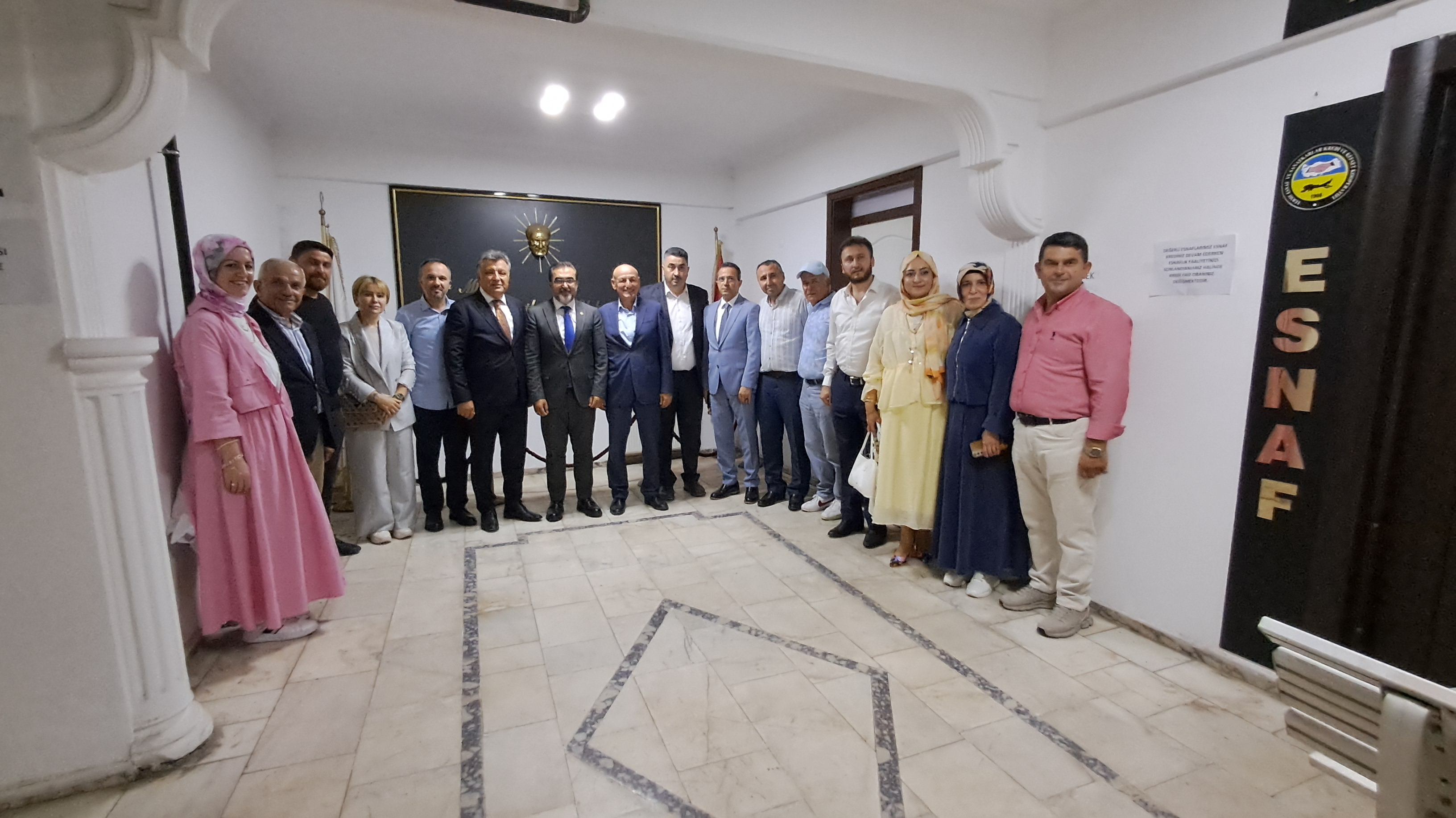 Başkan Barış Aktepe 1600 esnaf adına konuştu  - Görsel 1