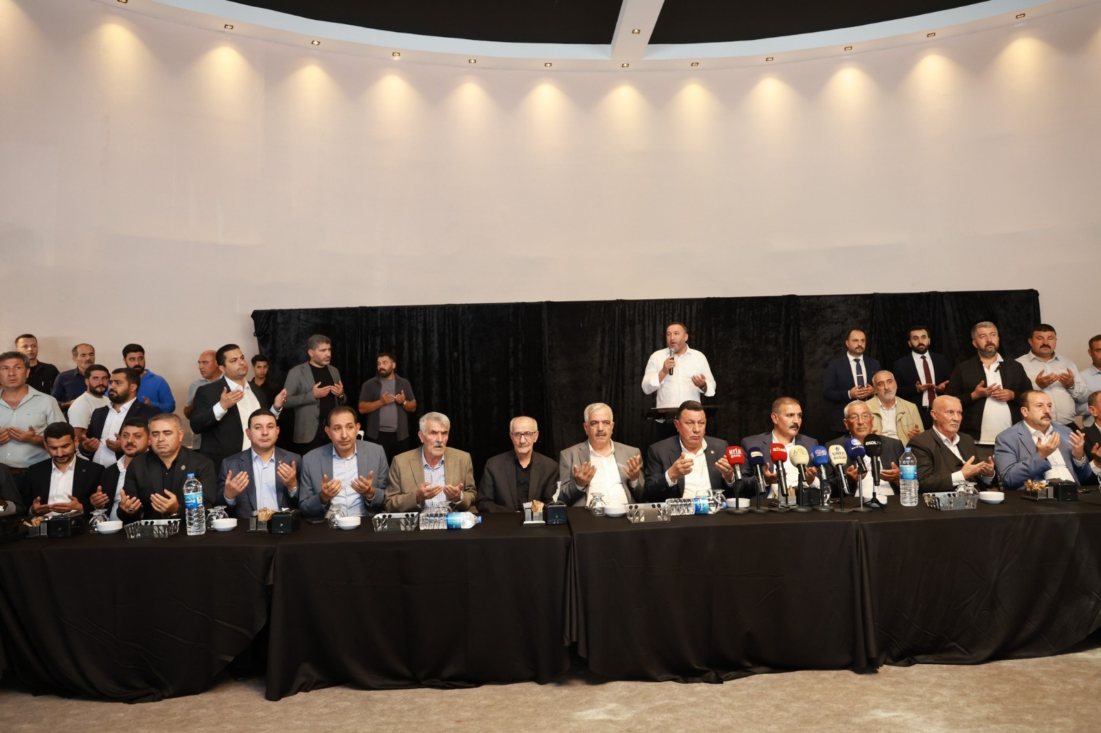 BÜYÜK HUSUMET BARIŞLA SONUÇLANDI - Görsel 8