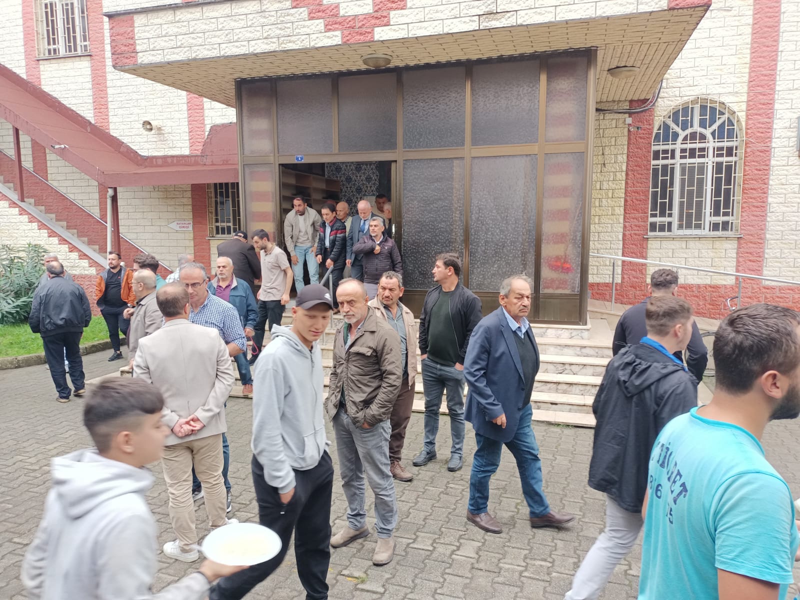 Terme’de 38. Ahilik Haftası kutlamalarında ustalara plaket, esnafa ahilik pilavı ikramı yapıldı - Görsel 13