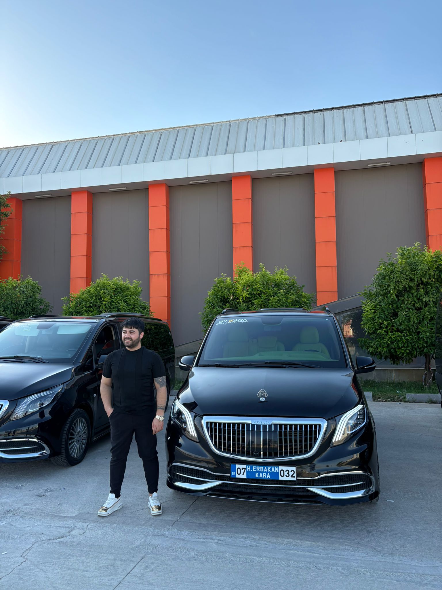 Turizm ve Taşımacılıkta Genç Bir Başarı Hikayesi: Hüseyin Erbakan Kara - Görsel 1