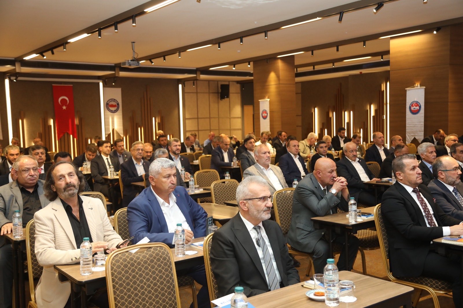 Ali Yıldız: “Diyanet-Sen olarak hem emeğin hem insanlığın yükünü omuzlamaya devam ediyoruz” - Görsel 5