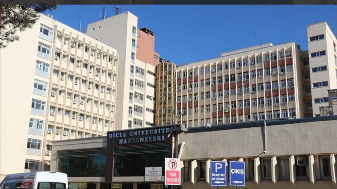 DİCLE ÜNİVERSİTESİ'NE REKOR HASTA GÖZLER YENİ HASTANEDE - Görsel 2